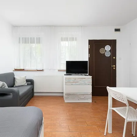 Cos Innego - 150 Metrow Do Plazy Homestay