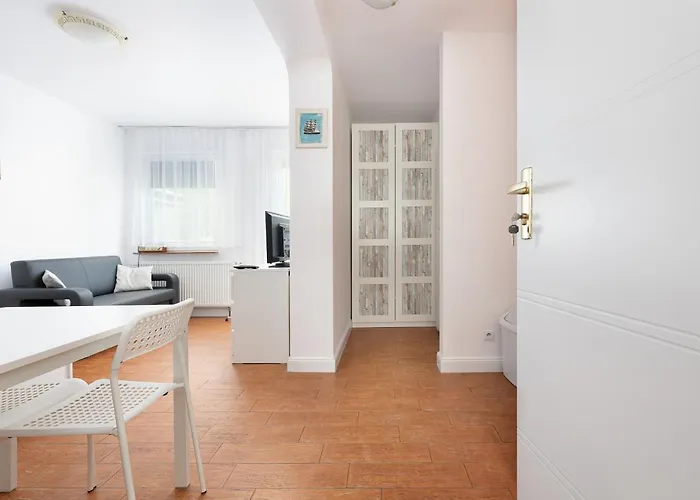 Cos Innego - 150 Metrow Do Plazy