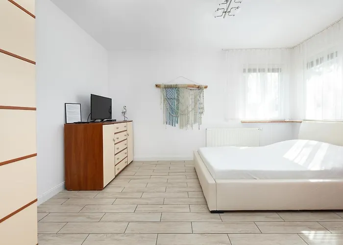 Cos Innego - 150 Metrow Do Plazy * Dziwnówek