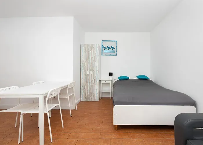 Séjour chez l'habitant Cos Innego - 150 Metrow Do Plazy *